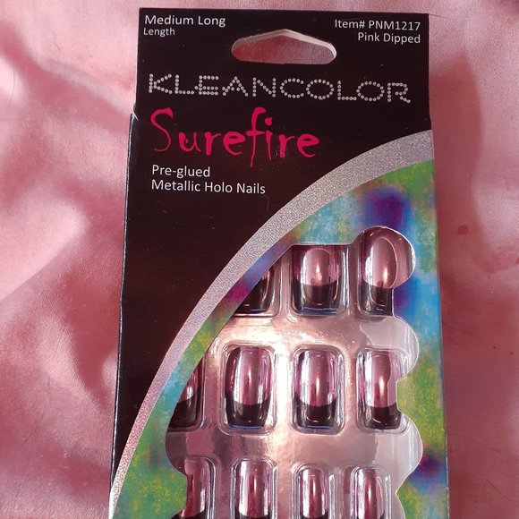 SALE!! Brand New False Nails - Picture 1 of 1